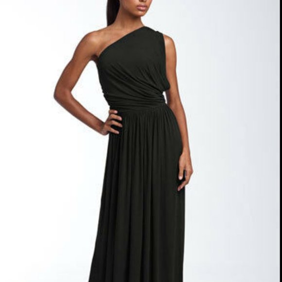 dress that wraps around neck